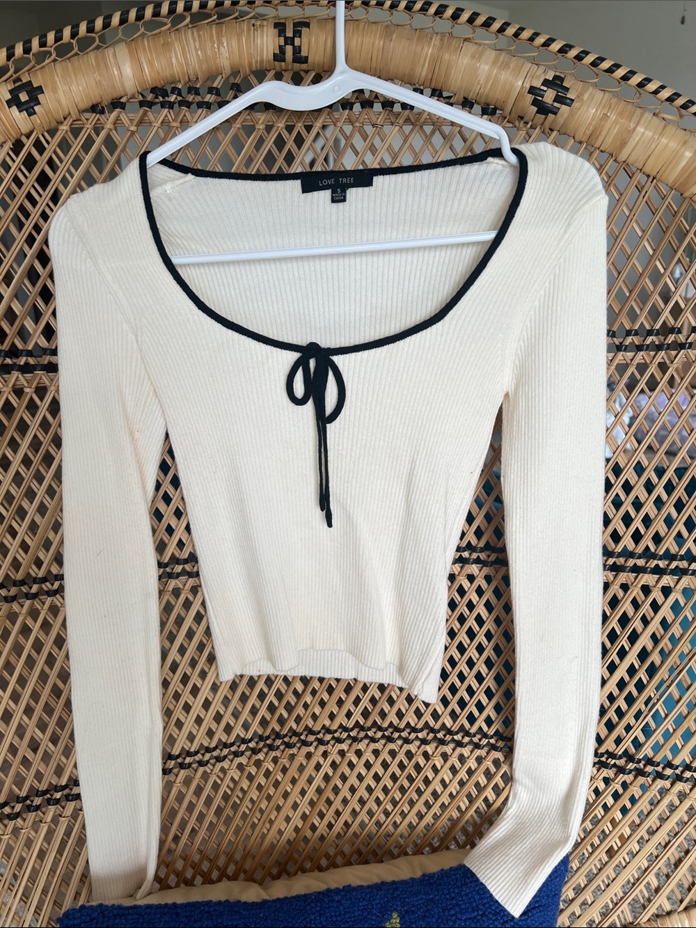 Love Tree Cream Long Sleeve Ribbed Top with Black Trim Tie